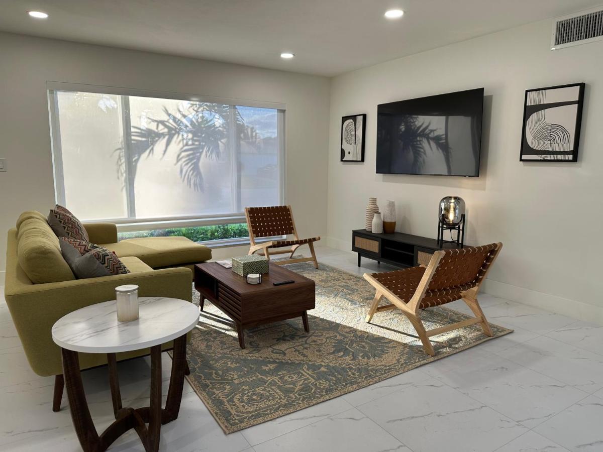 The Sun House - 3 Bed, 2 Bath, Private Pool, Fire Pit, Huge Backyard Villa Fort Lauderdale Kültér fotó
